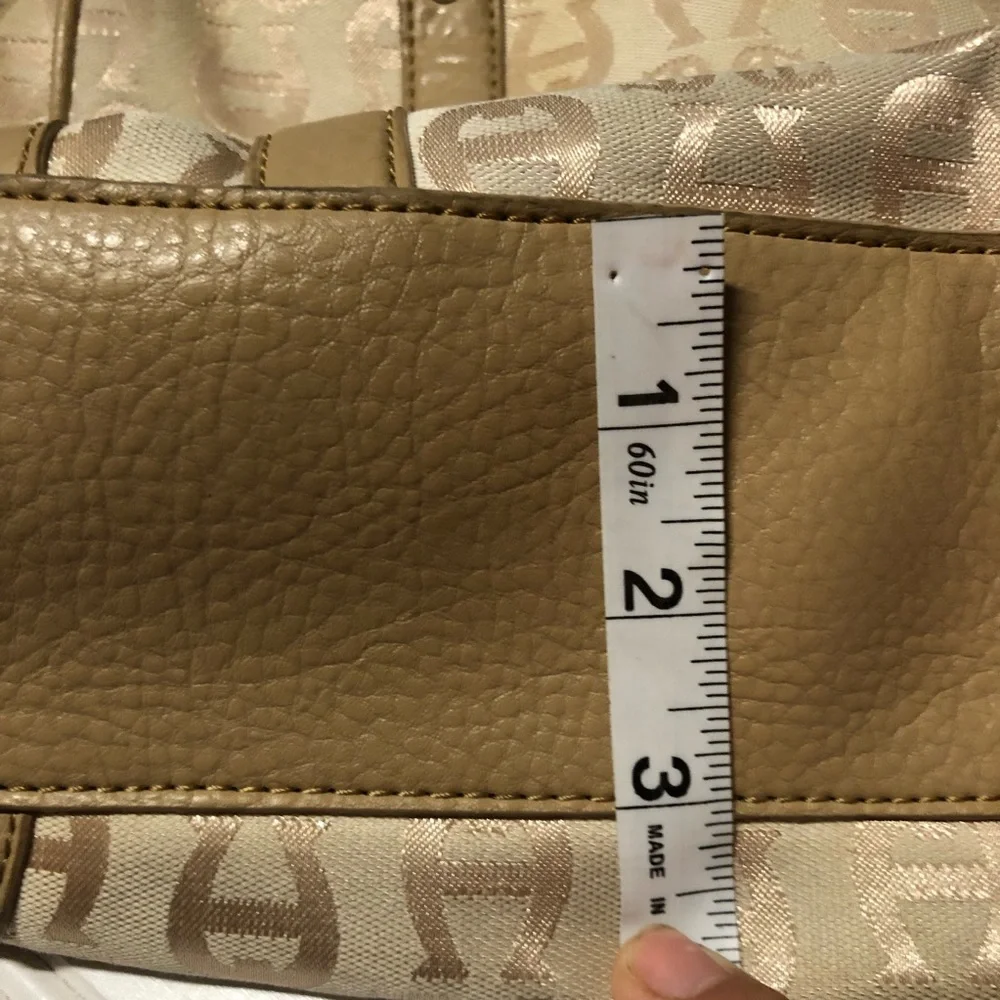 -‎ ETIENNE AIGNER  Tan Handbags Purse OS